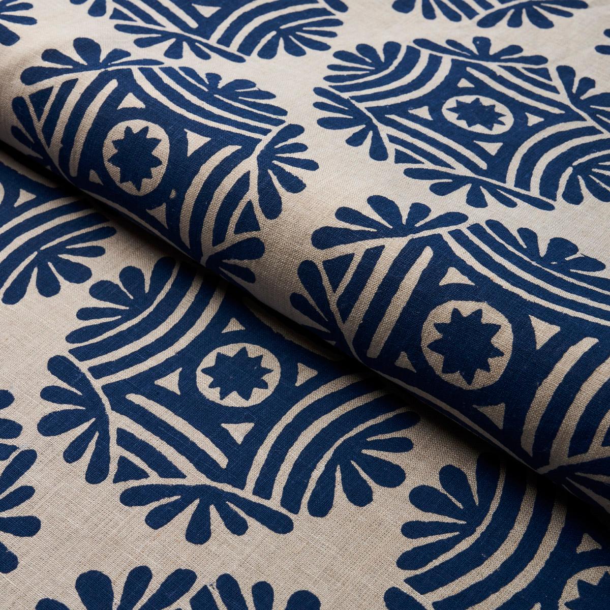 GILDED STAR BLOCK PRINT_NAVY ON NATURAL