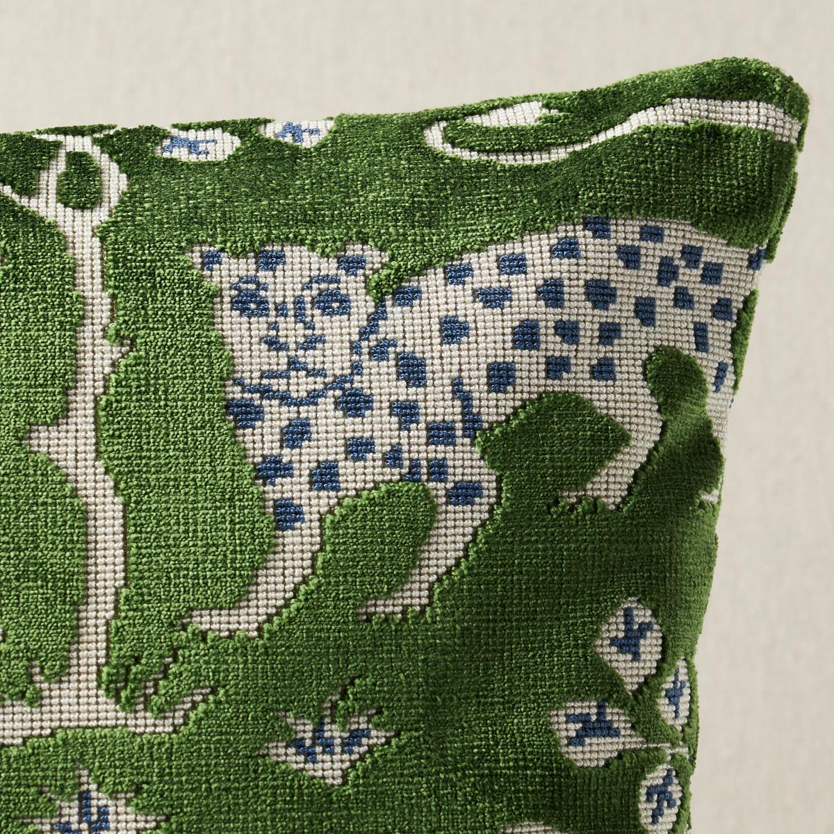 Woodland Leopard Velvet Pillow_EMERALD